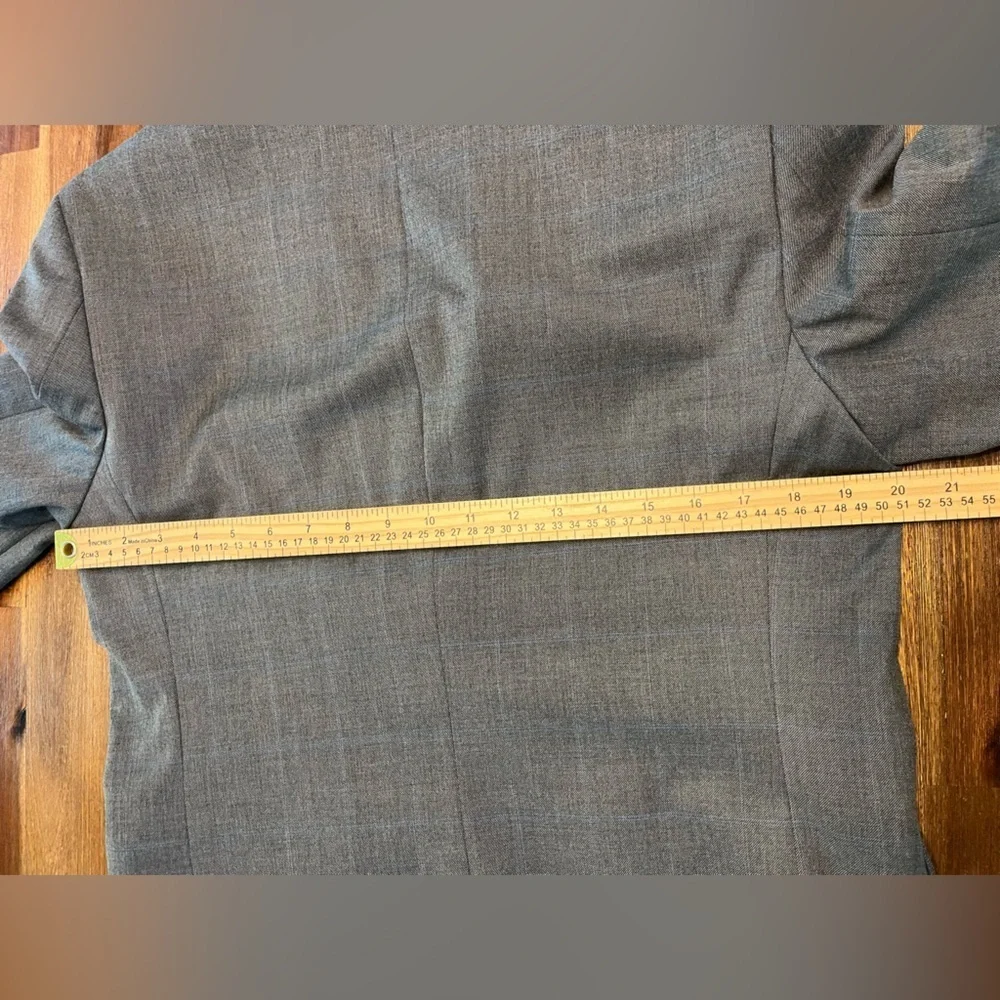 Ben Sherman Bi-Stretch Suit Jacket Blazer Sport Coat 38S Gray light blue plaid